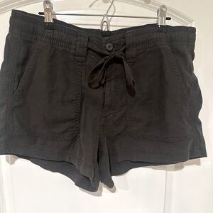 American Eagle Drawstring shorts size 8